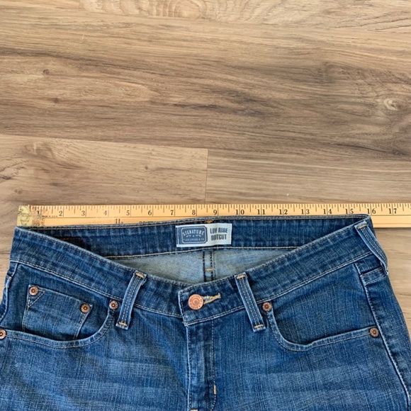 Levi's Signature Low-Rise Bootcut Jeans size 8 Medium - Picture 5 of 8